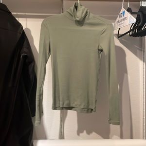 Ribbed Green BP Turtleneck
